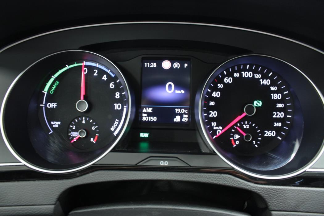 VOLKSWAGEN Passat 2020