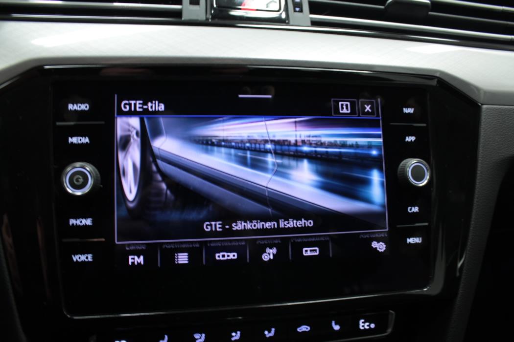 VOLKSWAGEN Passat 2020