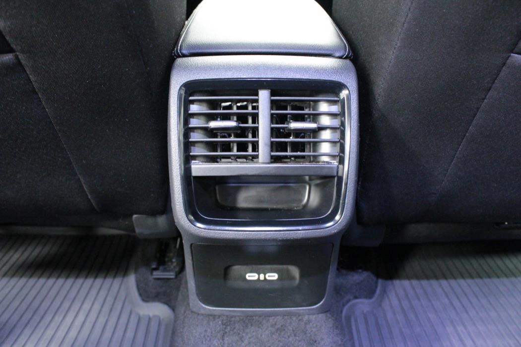 VOLKSWAGEN Passat 2020