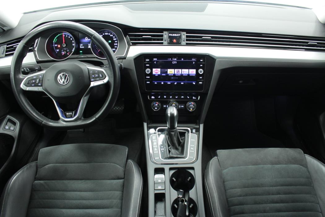 VOLKSWAGEN Passat 2020