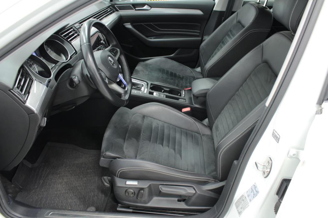 VOLKSWAGEN Passat 2020