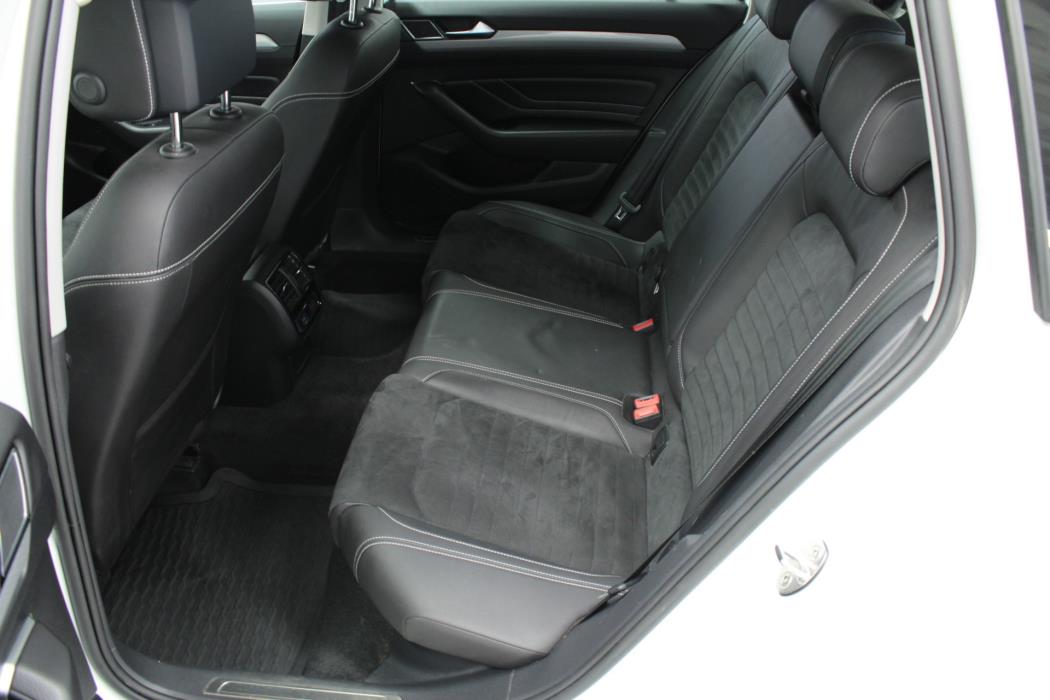 VOLKSWAGEN Passat 2020