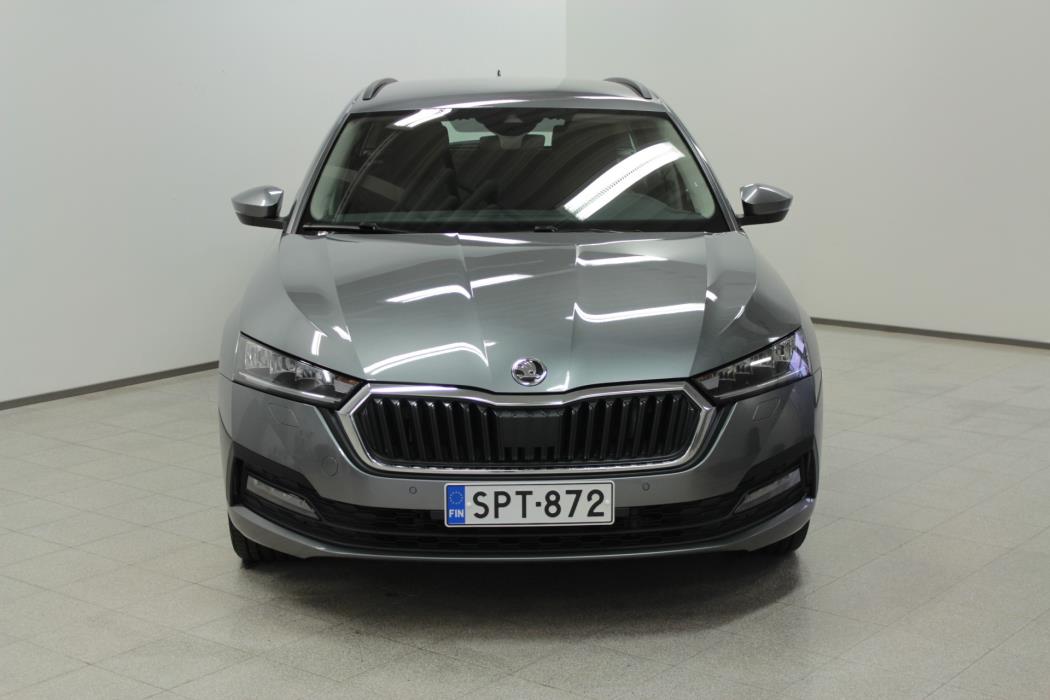 SKODA Octavia 2024