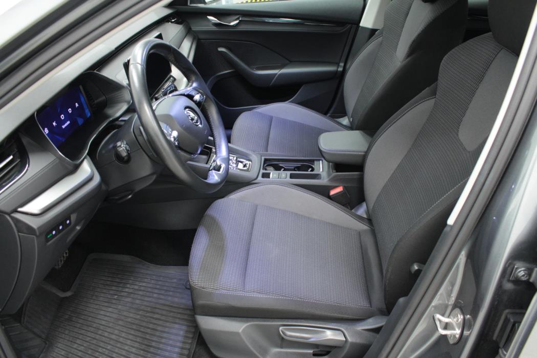 SKODA Octavia 2024