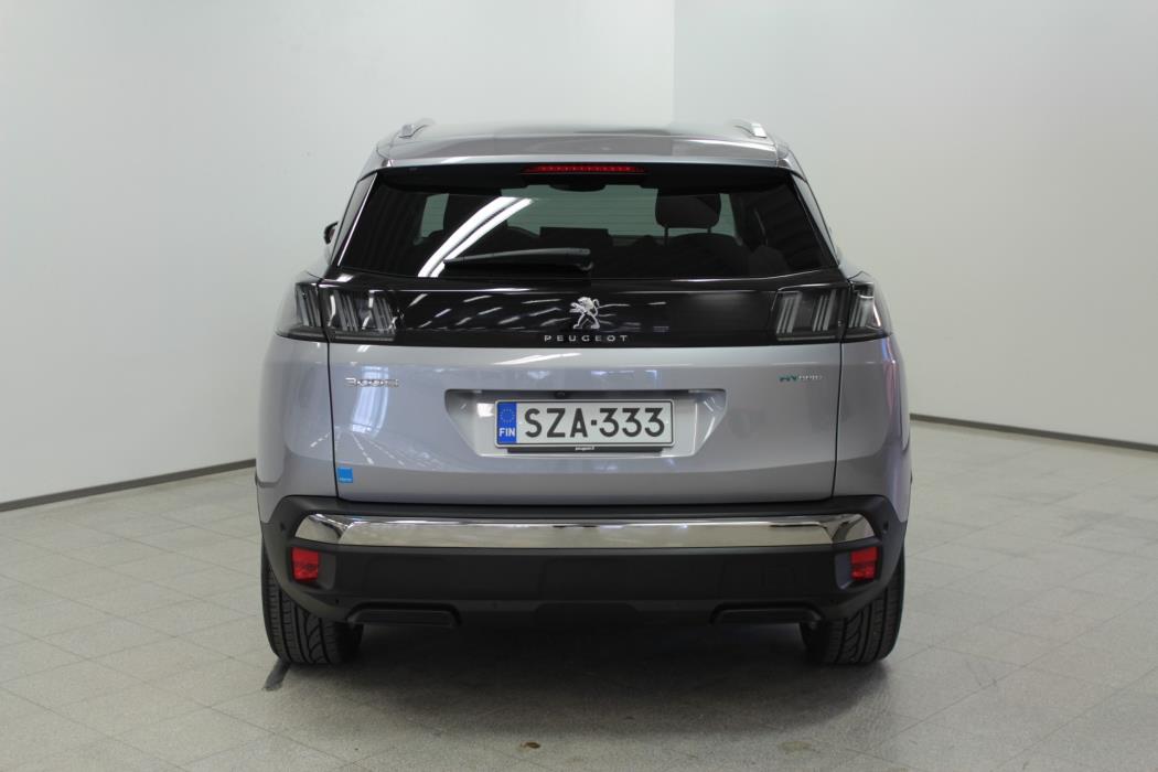 PEUGEOT 3008 2021