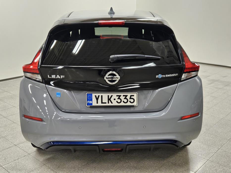 NISSAN Leaf 2021