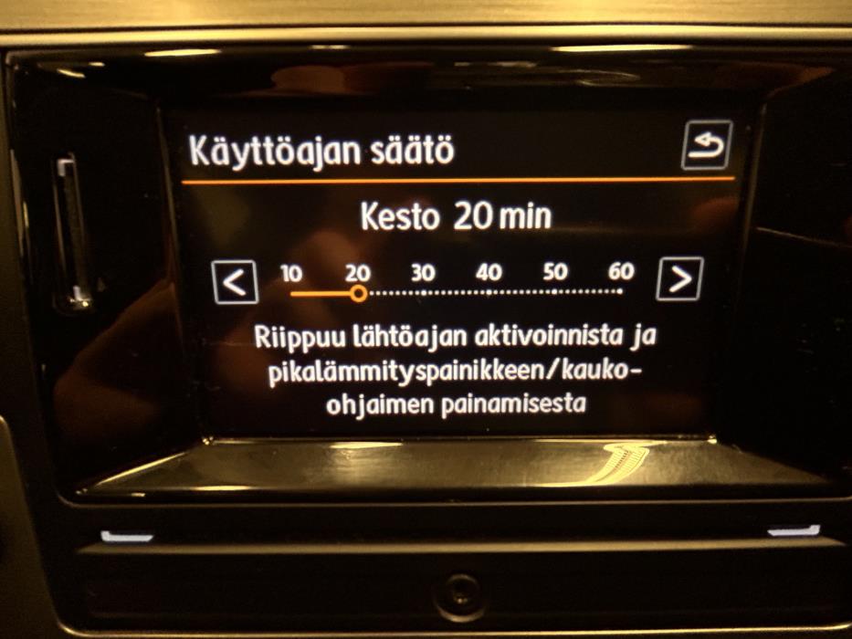 VOLKSWAGEN Golf 2016