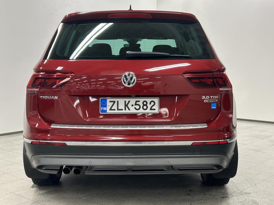 VOLKSWAGEN Tiguan 2017