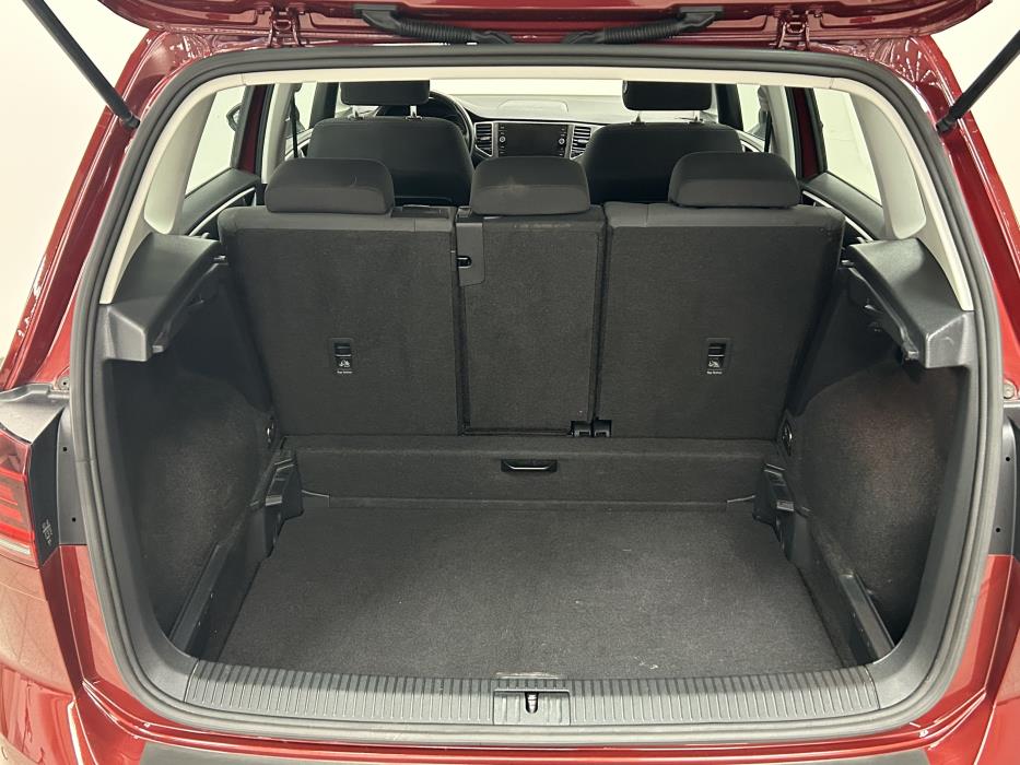 VOLKSWAGEN Golf Sportsvan 2020