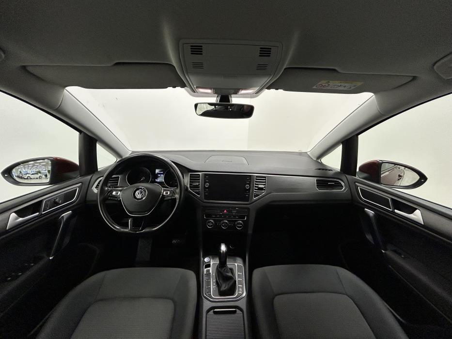 VOLKSWAGEN Golf Sportsvan 2020