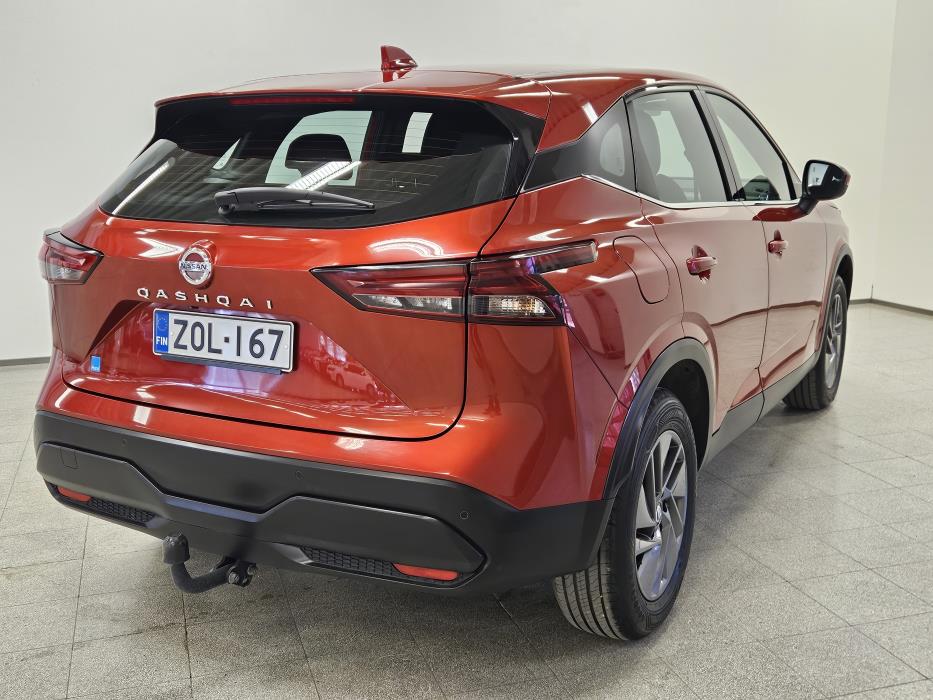 NISSAN Qashqai 2022