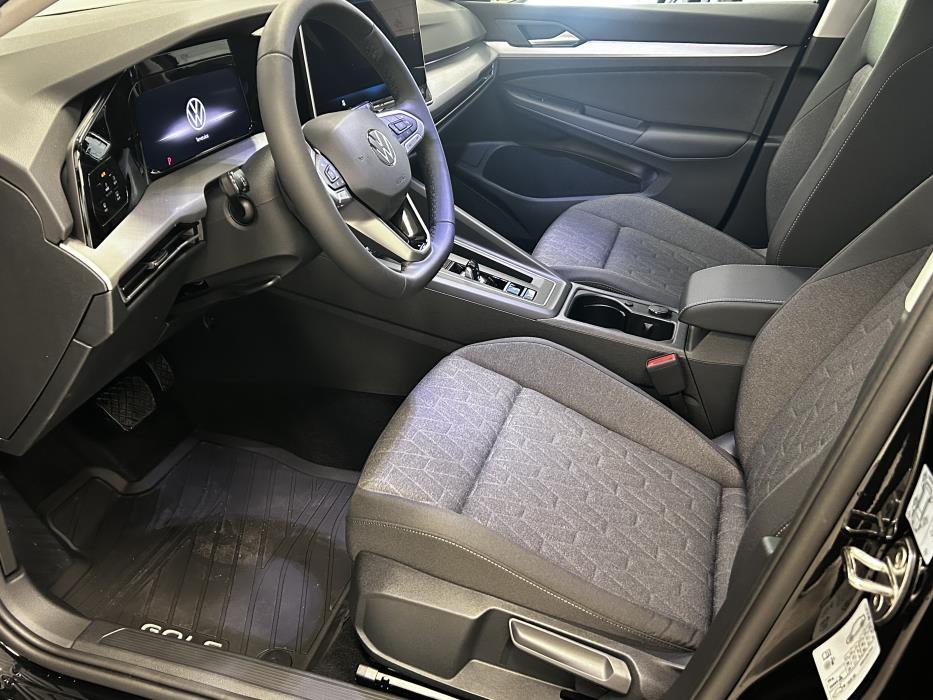 Volkswagen Golf 2026
