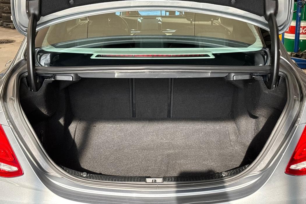 Mercedes-Benz C 2015