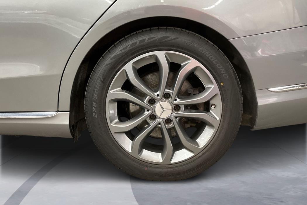 Mercedes-Benz C 2015