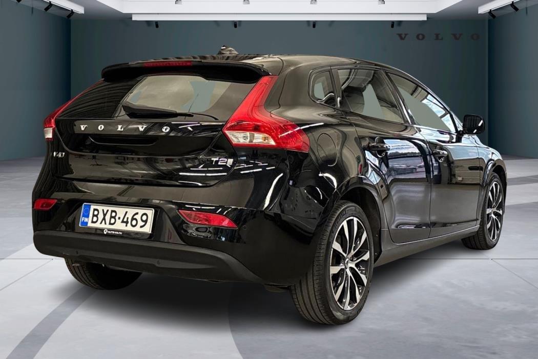 Volvo V40 2019