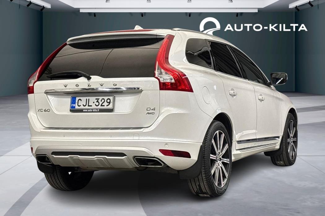 VOLVO XC60 2015