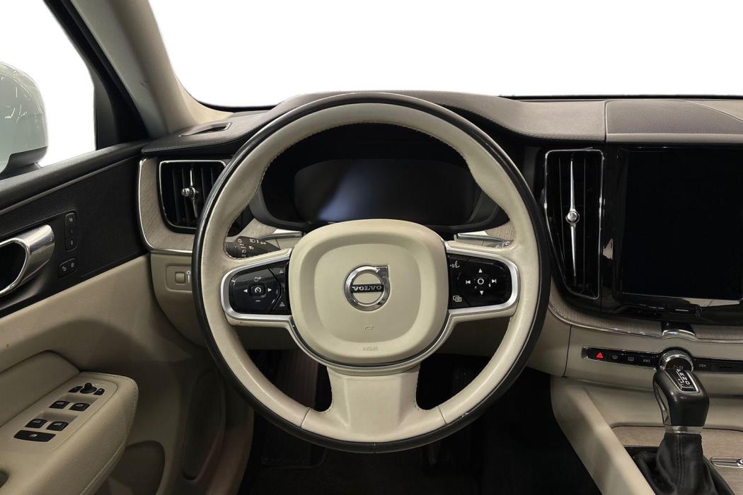 Volvo XC60 2019