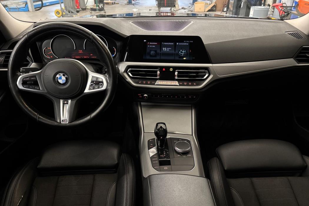 BMW 320 2019