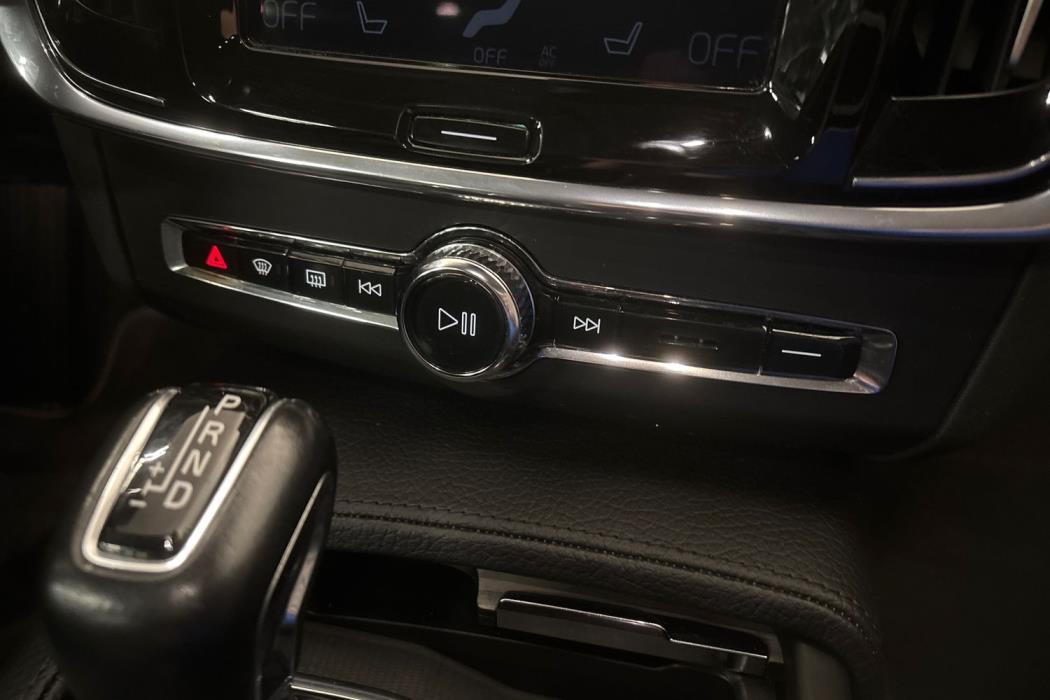 Volvo S90 2021