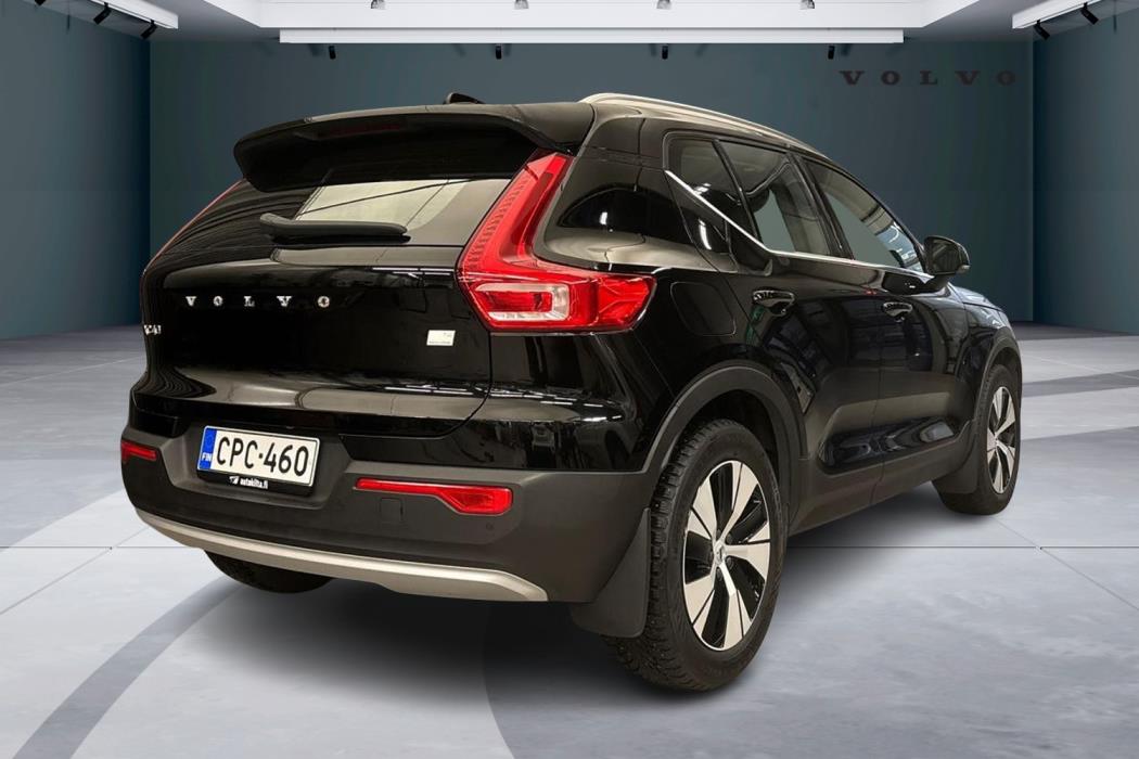 Volvo XC40 2021