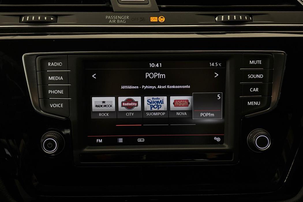 Volkswagen Touran 2016