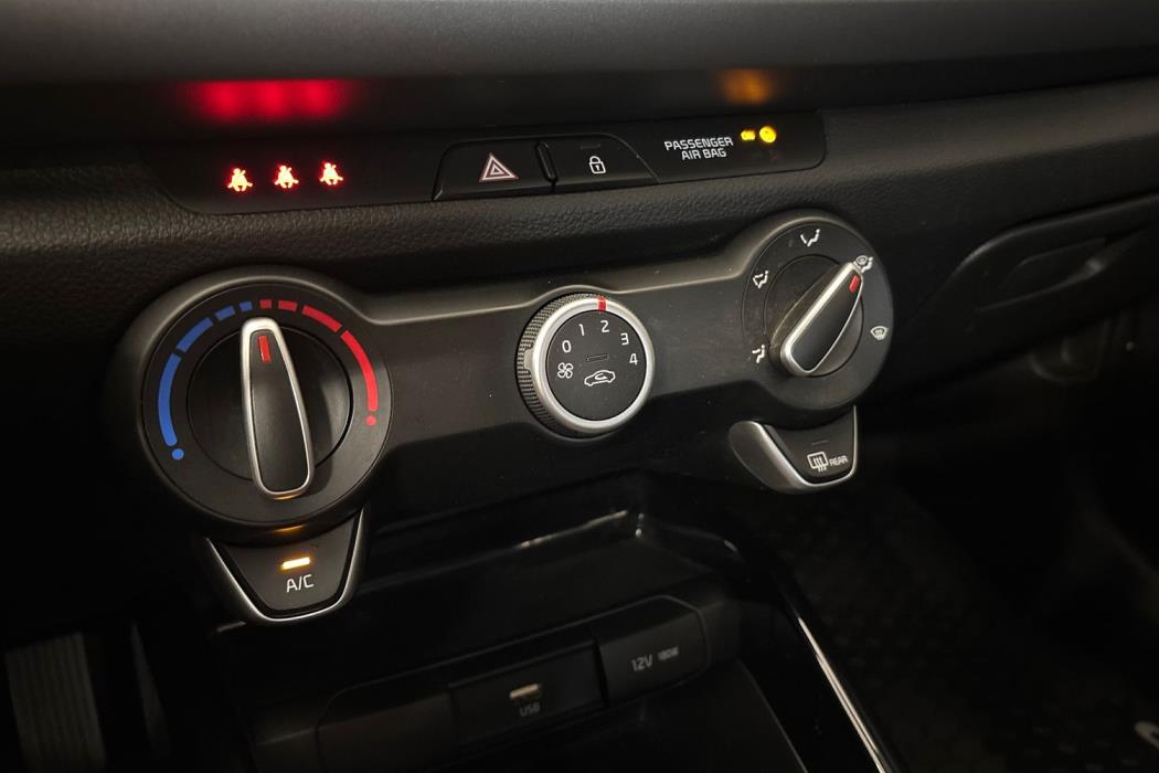 Kia Rio 2021