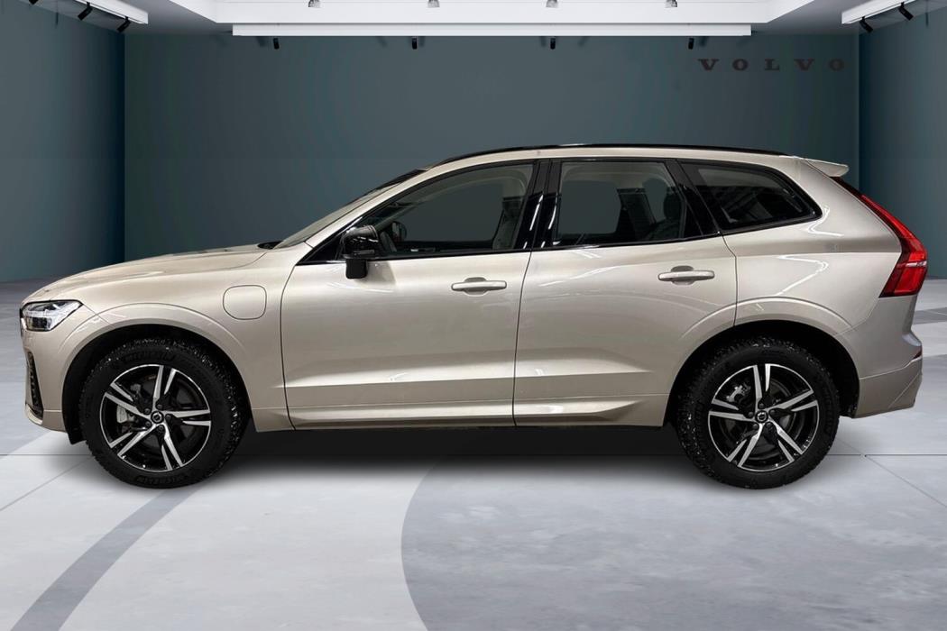 Volvo XC60 2025
