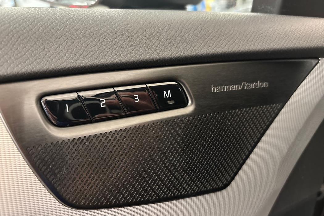 Volvo XC90 2023