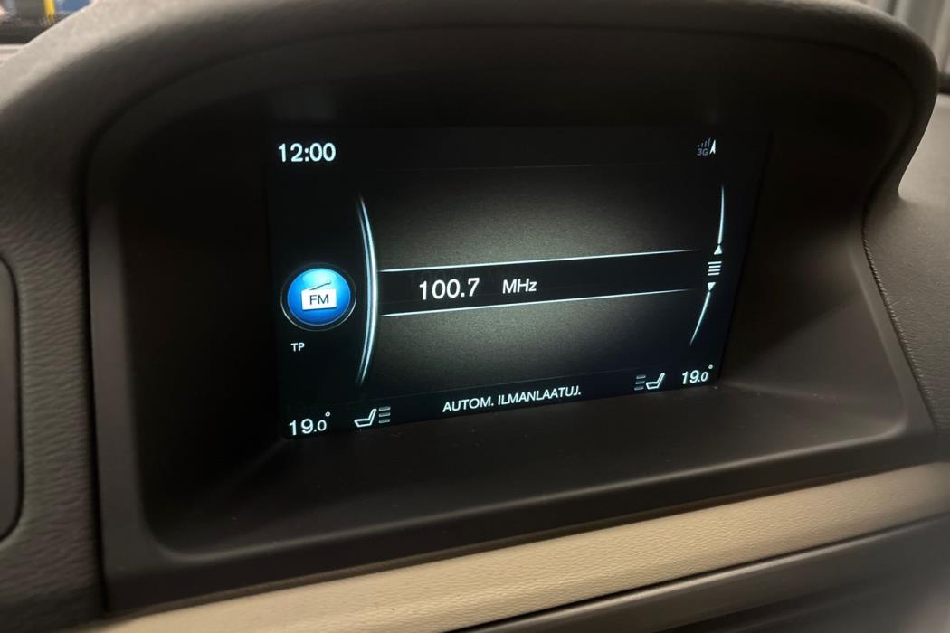 Volvo XC70 2015