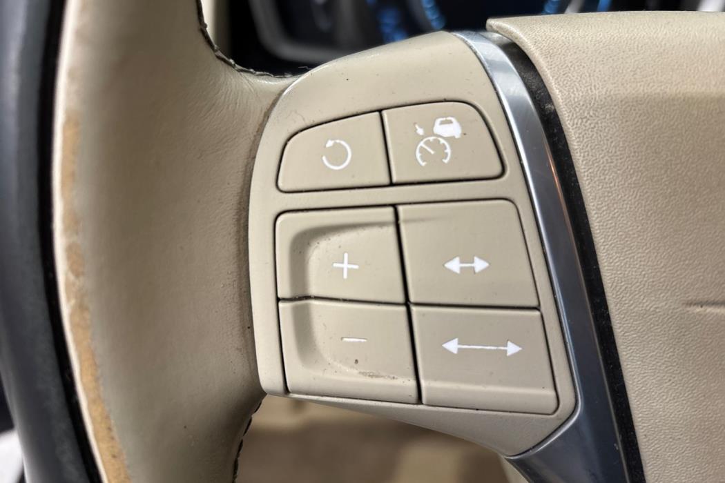 Volvo XC70 2015