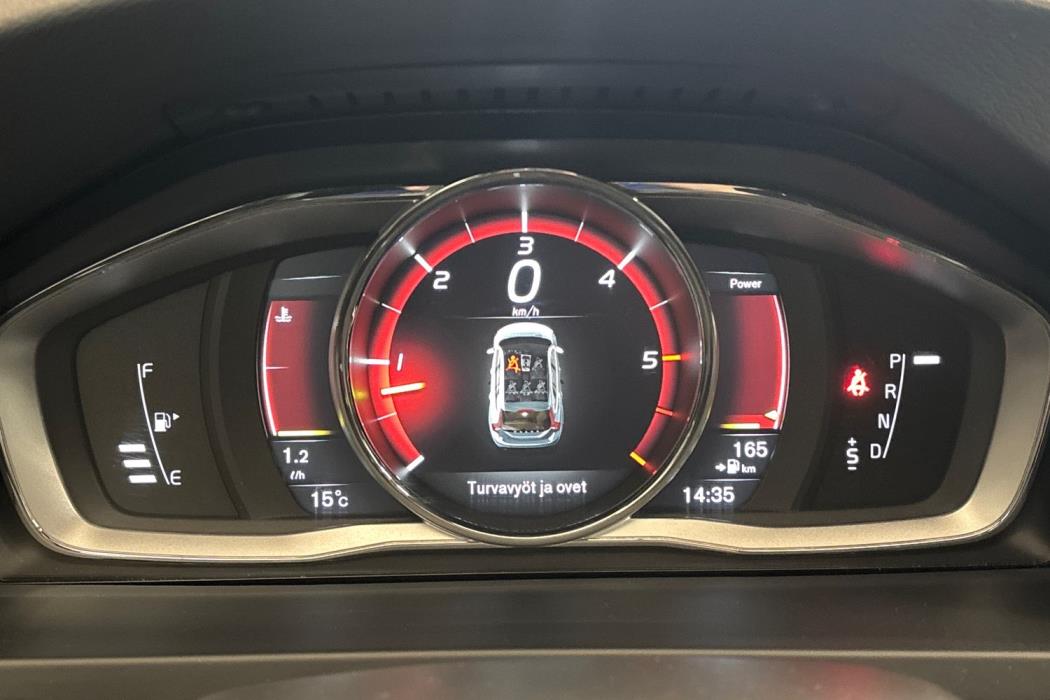 Volvo V60 Cross Country 2017