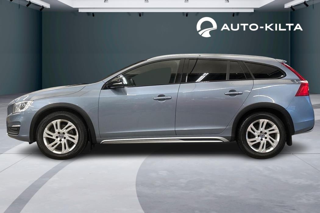 Volvo V60 Cross Country 2017