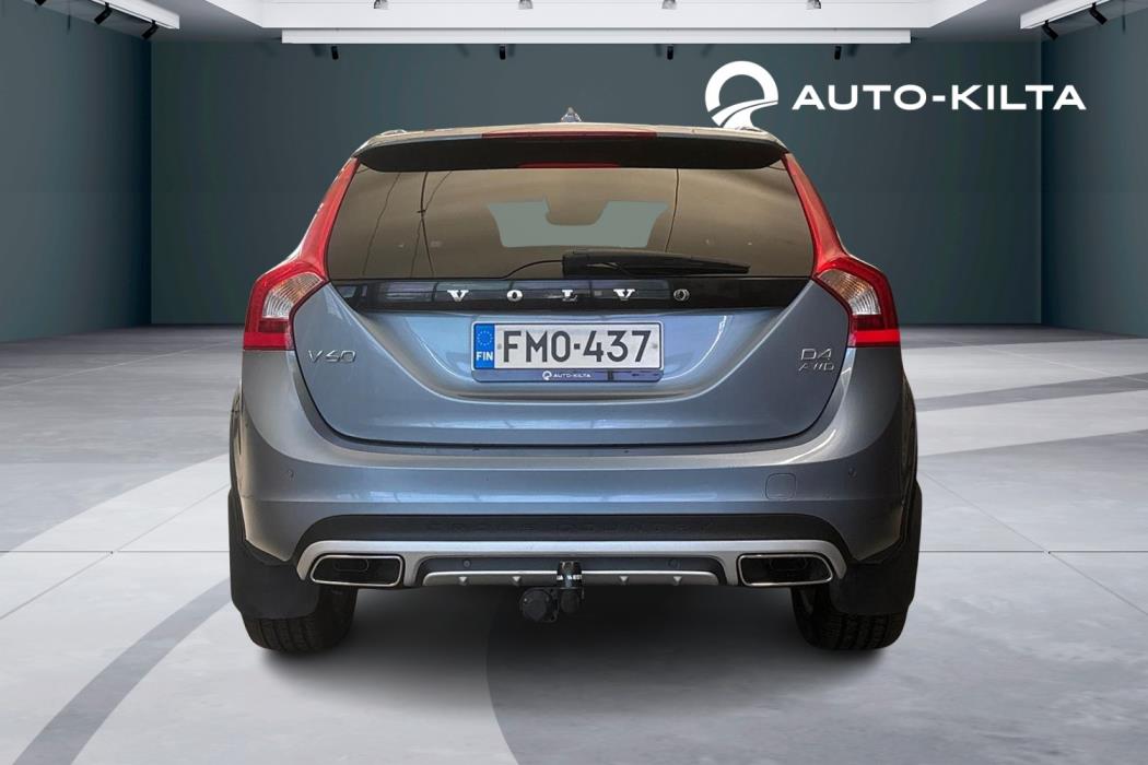 Volvo V60 Cross Country 2017
