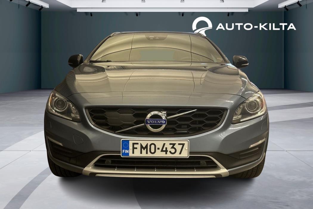 Volvo V60 Cross Country 2017