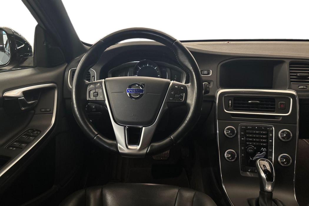 Volvo V60 Cross Country 2017