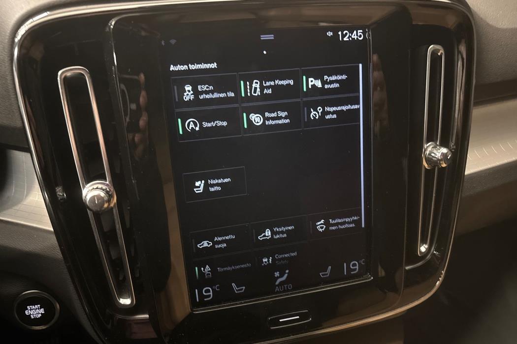 Volvo XC40 2019