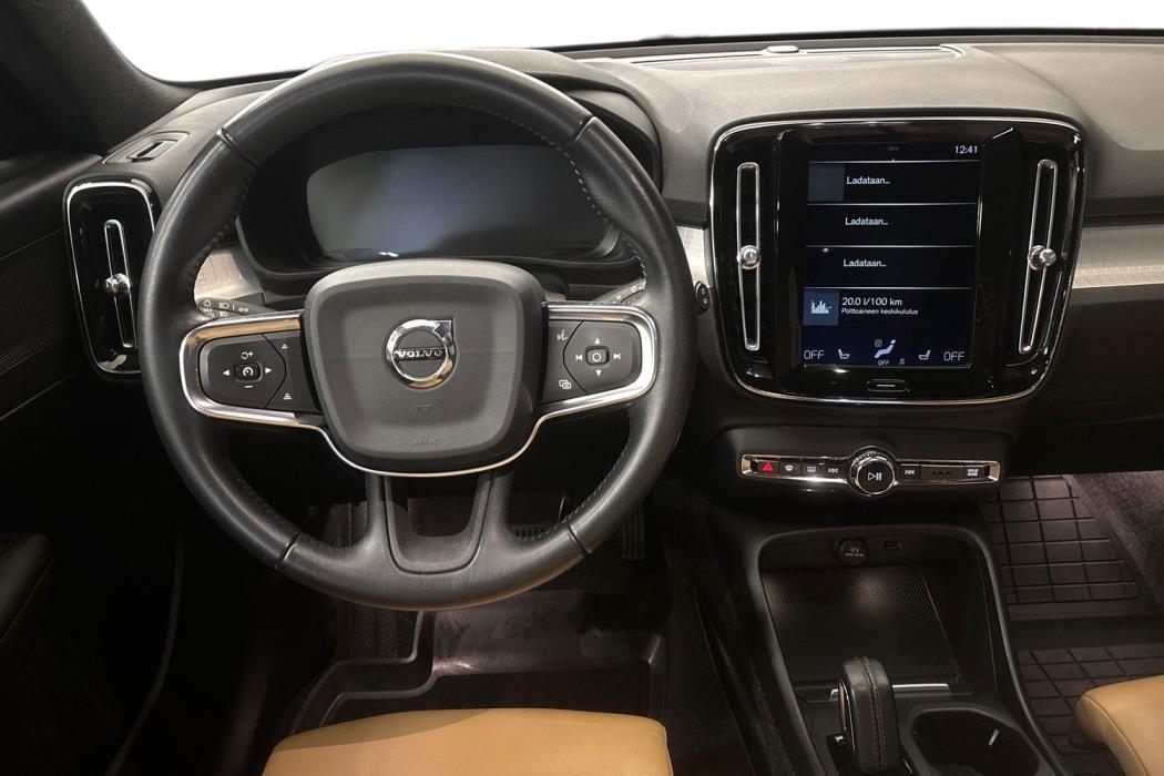 Volvo XC40 2019