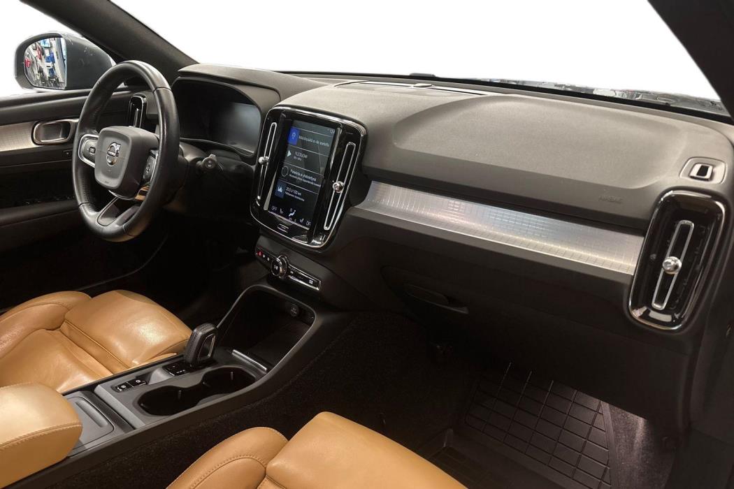 Volvo XC40 2019