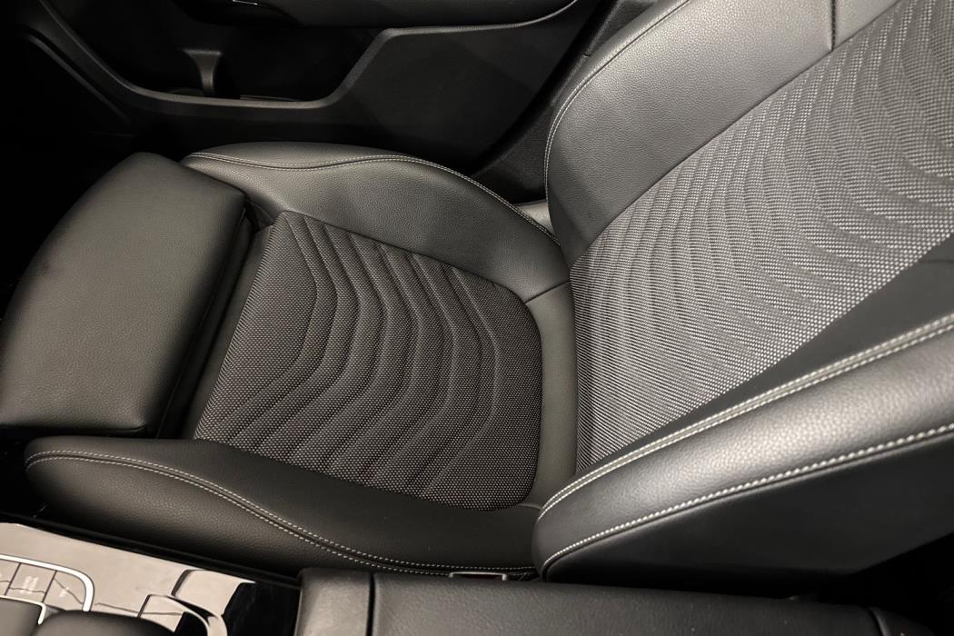 MERCEDES-BENZ A 2019