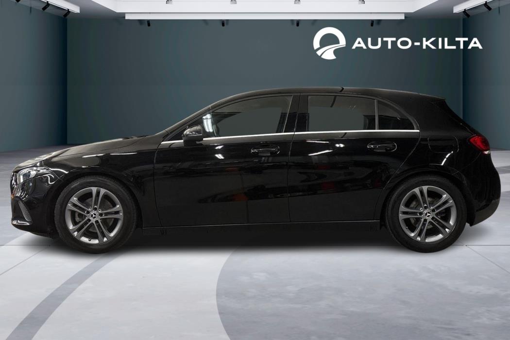 MERCEDES-BENZ A 2019