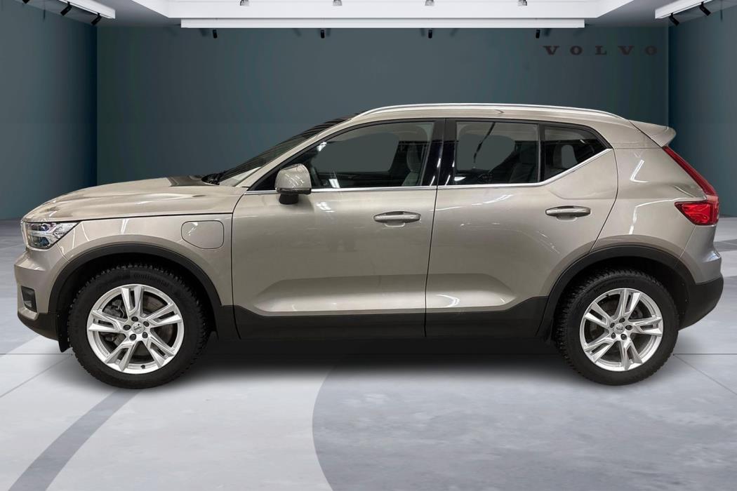 Volvo XC40 2021