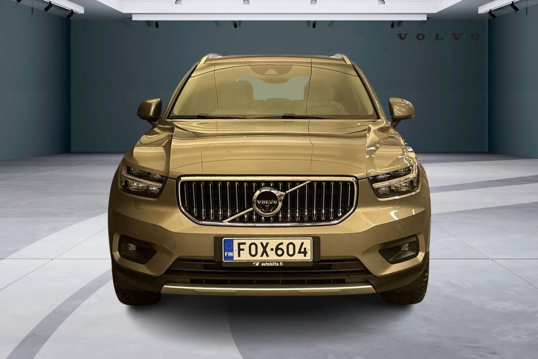 Volvo XC40 2021