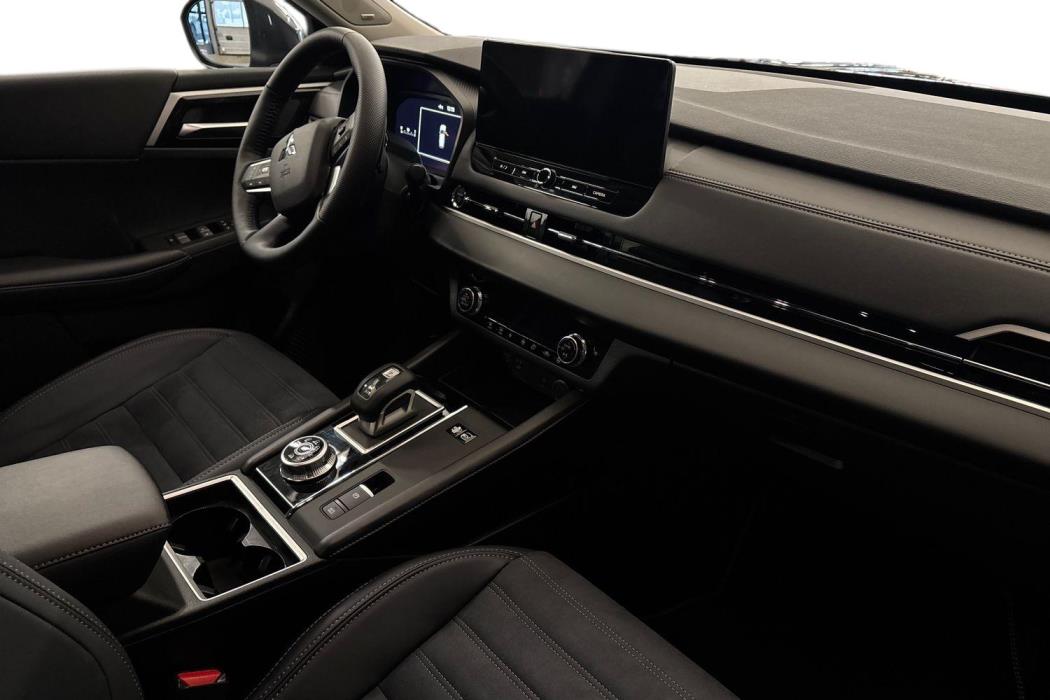 Mitsubishi Outlander 2026