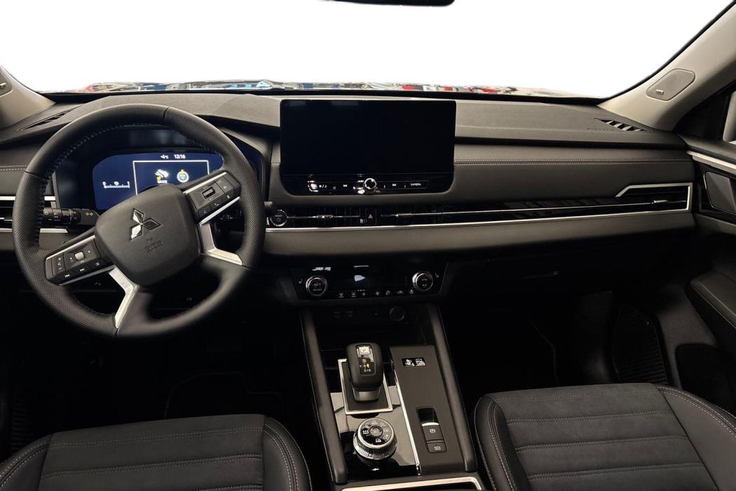 Mitsubishi Outlander 2026