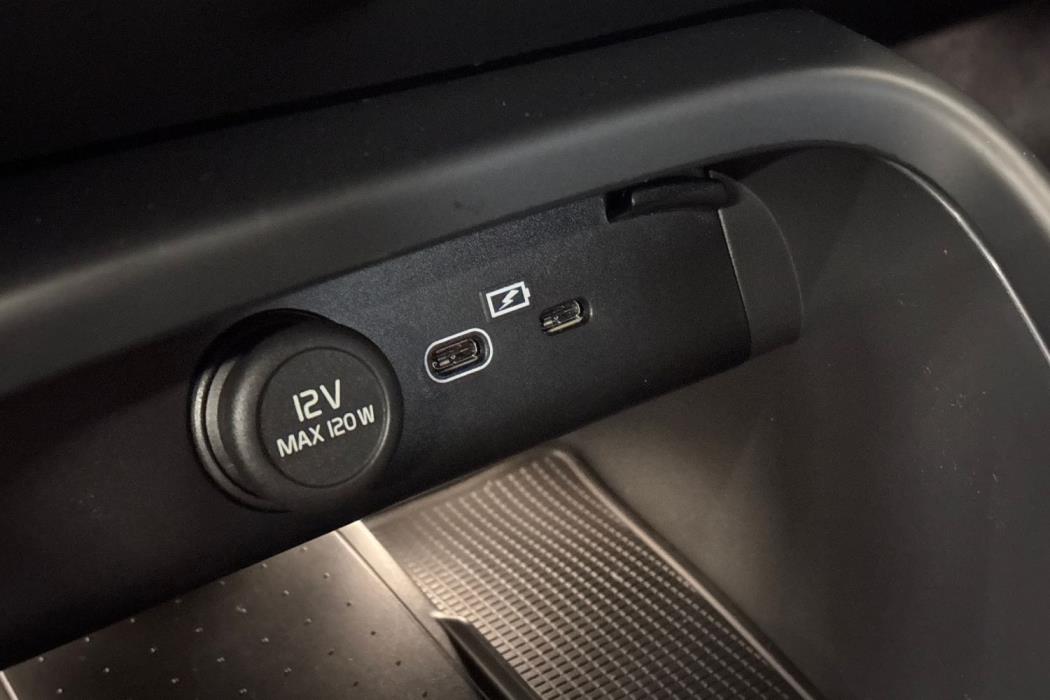 Volvo EX40 2027