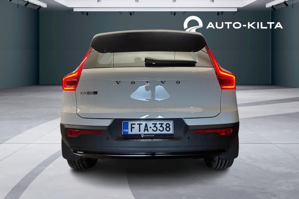Volvo EX40 2027
