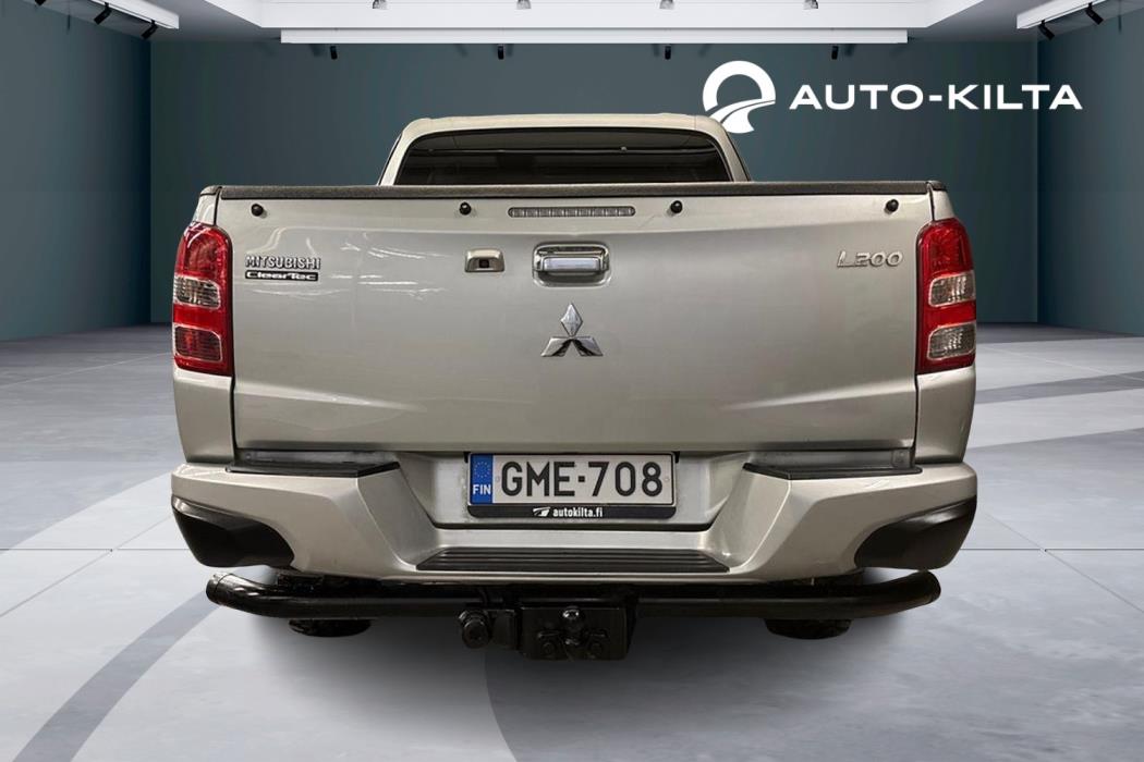 Mitsubishi L200 2016
