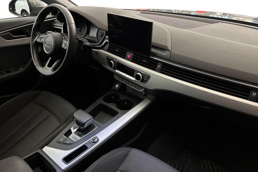 Audi A4 2022