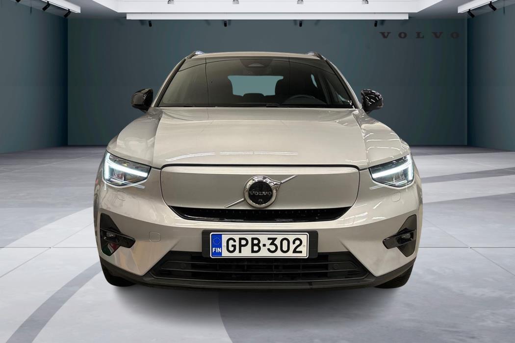 Volvo XC40 2023