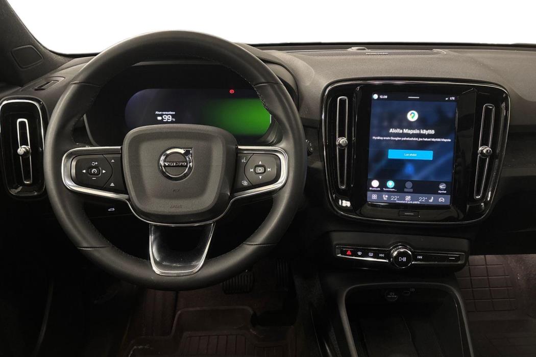 Volvo XC40 2023